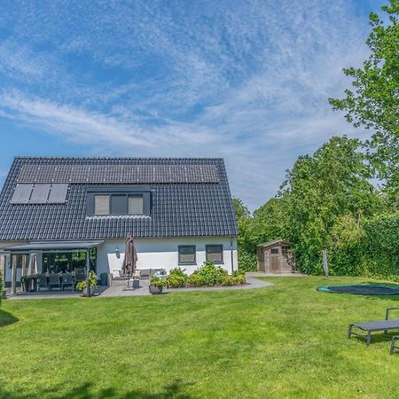 Witte Parel Villa Den Burg Buitenkant foto