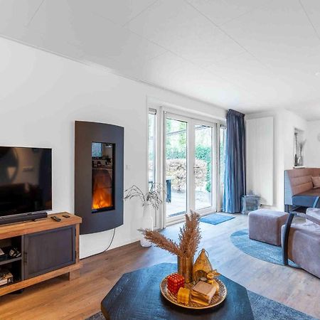 Witte Parel Villa Den Burg Buitenkant foto