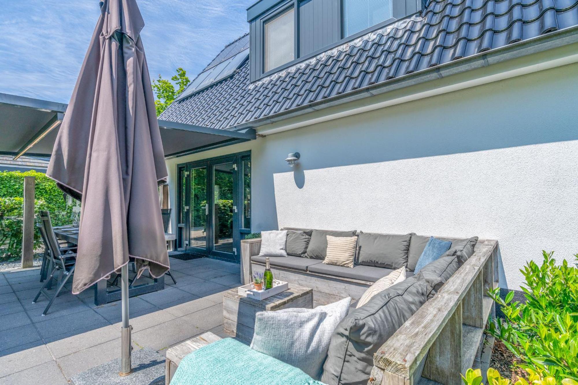 Witte Parel Villa Den Burg Buitenkant foto